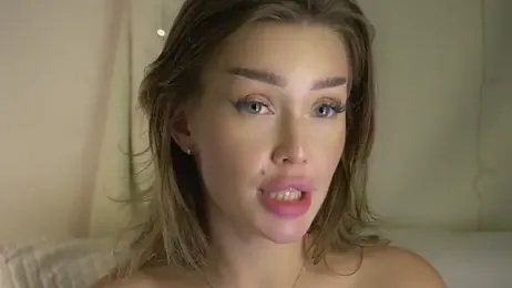 AnnyBangs — Stripchat recorded stream image, 02.08.2025 07:00