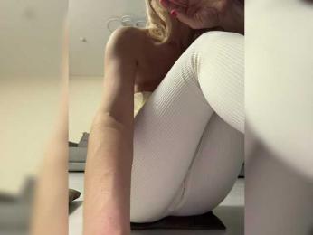 -Molly- — Bongacams recorded stream screenshot (13 Feb 2025)