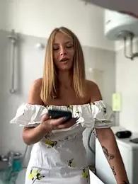 AnastasiaAniess — Stripchat recorded stream screenshot (04 Aug 2025)