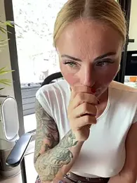 EmaSalis — Stripchat recorded stream screenshot (06 Aug 2025)