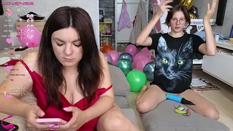 Vika_loves_you — Stripchat recorded stream image, 08.08.2025 02:10