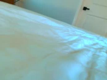 theislandgirl — Chaturbate recorded stream screenshot (13 Feb 2025)