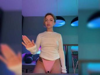 Nataliecroys — Bongacams recorded stream image, 08.08.2025 23:10