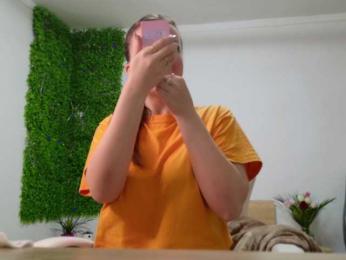 EmilyxJames — Bongacams recorded stream screenshot (13 Feb 2025)