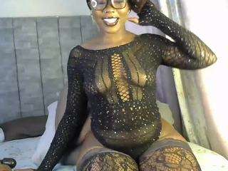 curvymelanin — Camsoda recorded stream image, 12.08.2025 07:30