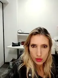 SorayaSapeca — Stripchat recorded stream image, 12.08.2025 21:10