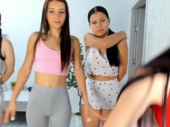 dirtygirls99 — Chaturbate recorded stream image, 13.08.2025 02:00