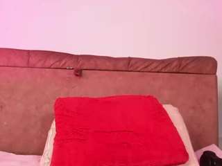 mssbombom — Camsoda recorded stream image, 13.08.2025 03:10