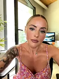 EmaSalis — Stripchat recorded stream screenshot (13 Aug 2025)