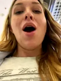 Sweet___Emily — Stripchat recorded stream image, 13.08.2025 13:40