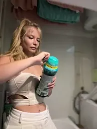 AnastasiaAniess — Stripchat recorded stream screenshot (15 Aug 2025)