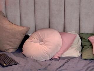 Mila Fiorela — Flirt4free recorded stream screenshot (16 Aug 2025)