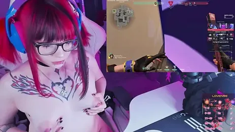 Yumi_Youkai — Stripchat recorded stream image, 17.08.2025 19:50