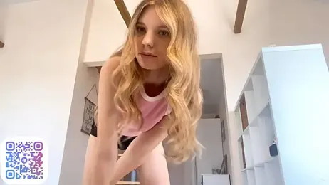 FruityXo — Stripchat recorded stream image, 18.08.2025 09:10