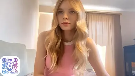FruityXo — Stripchat recorded stream image, 18.08.2025 09:10