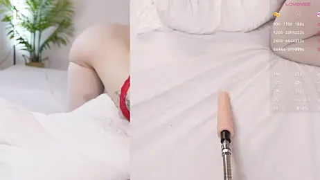 Baby_blush — Stripchat recorded stream image, 18.08.2025 12:00