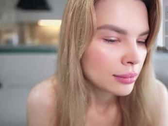 love_you_to123 — Chaturbate recorded stream screenshot (19 Aug 2025)