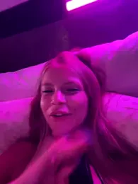 AnastasiaAniess — Stripchat recorded stream screenshot (20 Aug 2025)