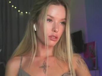 agent_blonde — Chaturbate recorded stream image, 20.08.2025 19:50