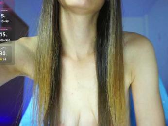 Miss-Bia — Bongacams recorded stream image, 22.08.2025 21:50
