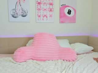 bbygirlzoe — Camsoda recorded stream screenshot (23 Aug 2025)