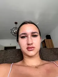 Fortune_888 — Stripchat recorded stream image, 26.08.2025 13:00