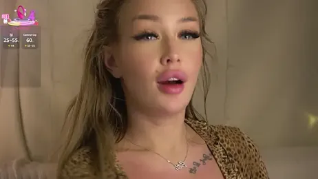 AnnyBangs — Stripchat recorded stream image, 27.08.2025 10:20