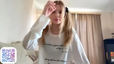 FruityXo — Stripchat recorded stream image, 27.08.2025 10:10
