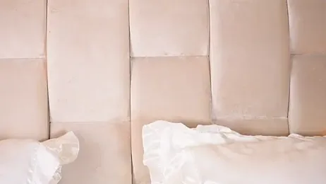 KiraKayleigh1 — Stripchat recorded stream image, 28.08.2025 00:00