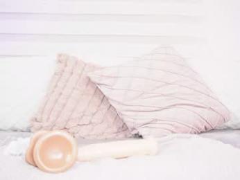 ariadna5 — Chaturbate recorded stream screenshot (30 Aug 2025)