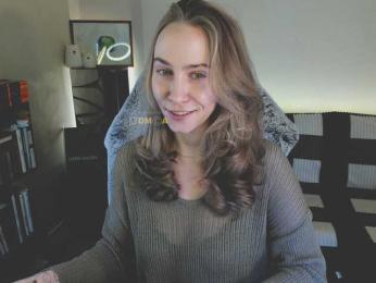 Adamova_Eva — Bongacams recorded stream image, 14.02.2025 17:30