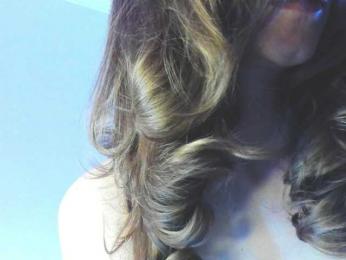 Adamova_Eva — Bongacams recorded stream image, 14.02.2025 17:30
