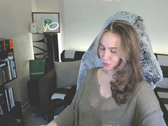 Adamova_Eva — Bongacams recorded stream image, 14.02.2025 17:30