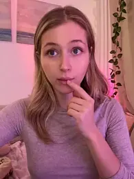 LunaRase — Stripchat recorded stream screenshot (31 Aug 2025)