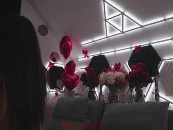 Taanni — Bongacams recorded stream screenshot (14 Feb 2025)