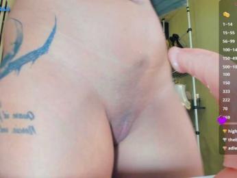 royalsquirt — Bongacams recorded stream screenshot (01 Sep 2025)