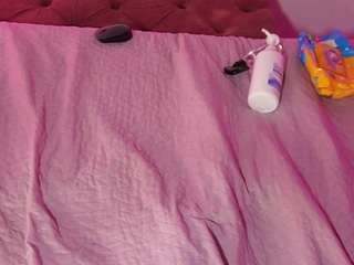 mssbombom — Camsoda recorded stream image, 03.09.2025 03:00