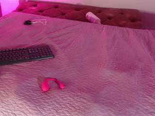 mssbombom — Camsoda recorded stream image, 03.09.2025 03:00