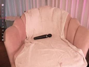 lau__1 — Chaturbate recorded stream image, 14.02.2025 19:20