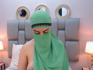 Aliah Manzur — Flirt4free recorded stream screenshot (04 Sep 2025)