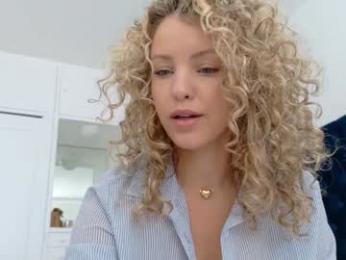 theislandgirl — Chaturbate recorded stream screenshot (04 Sep 2025)