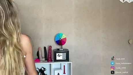 lucie_mehott — Stripchat recorded stream image, 05.09.2025 07:30