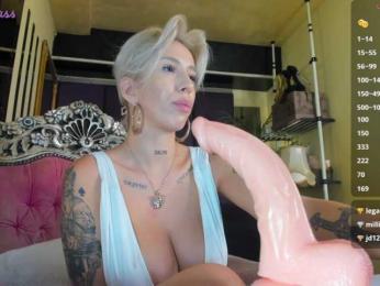 royalsquirt — Bongacams recorded stream screenshot (06 Sep 2025)
