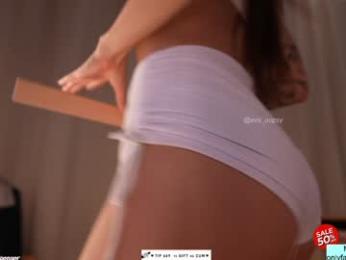 oooops__ — Chaturbate recorded stream image, 08.09.2025 15:00