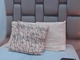 Aliah Manzur — Flirt4free recorded stream screenshot (27 Jan 2025)