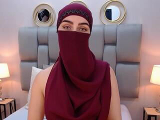 Aliah Manzur — Flirt4free recorded stream screenshot (09 Sep 2025)