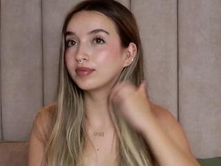 Mila Fiorela — Flirt4free recorded stream screenshot (12 Sep 2025)