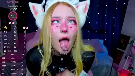 ElswythCovil — Stripchat recorded stream image, 14.09.2025 04:00