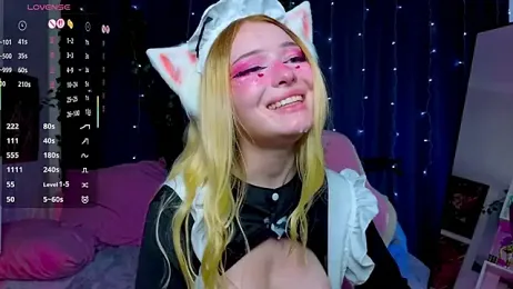 ElswythCovil — Stripchat recorded stream image, 14.09.2025 04:00