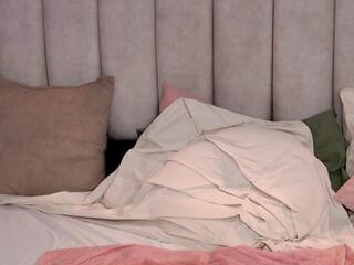 Mila Fiorela — Flirt4free recorded stream screenshot (16 Sep 2025)